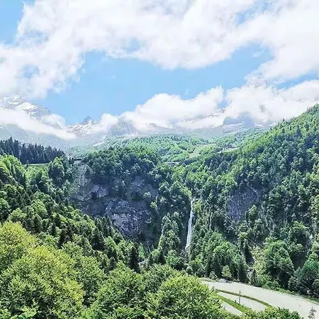 Apparemment Cheztony Vue Montagne Eaux-bonne Gourette Eaux-Bonnes