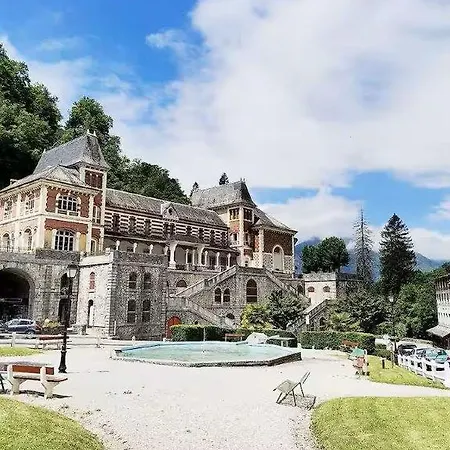 Апартаменты Apparemment Cheztony Vue Montagne Eaux-bonne Gourette